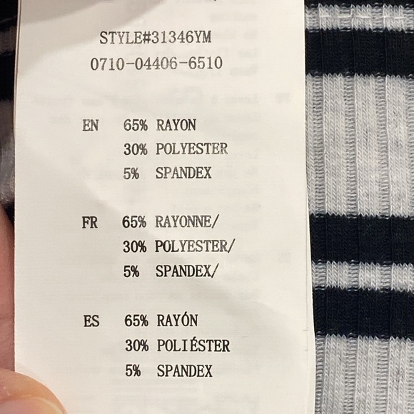 Comfy Ribbed T-Shirt - Large - Picture 7 of 8